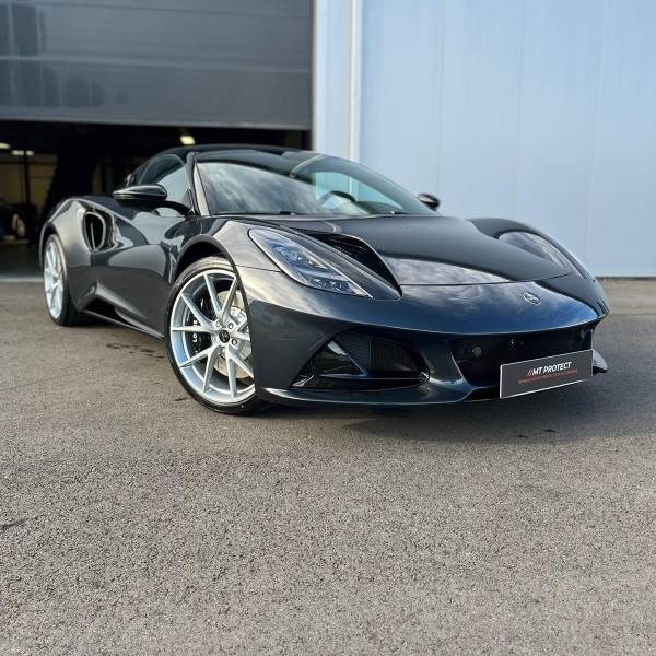 Protégez votre voiture de collection avec un film de protection PPF partiel à Pau