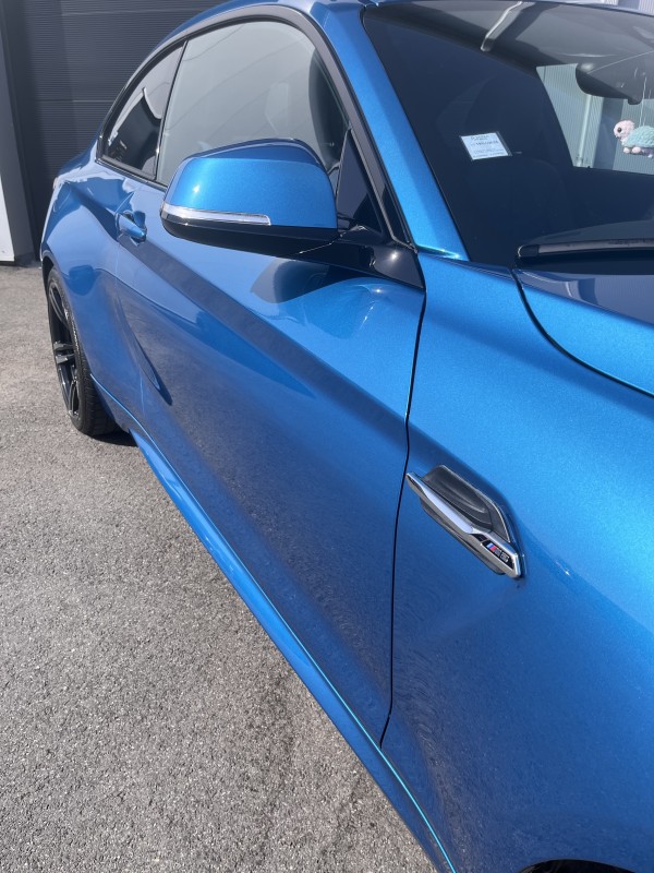 PROTÉGEZ VOTRE BMW M2 AVEC UN FILM DE PROTECTION XPEL DANS NOTRE CENTRE SITUÉ A PAU, PROCHE DE BIARRITZ, TARBES, DAX
