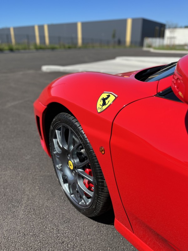 PROTÉGEZ VOTRE FERRARI F430 AVEC NOTRE FILM DE PROTECTION XPEL DANS NOTRE ESTHÉTIQUE À PAU PROCHE DE TARBES, DAX, BIARRITZ ET ANDORRE
