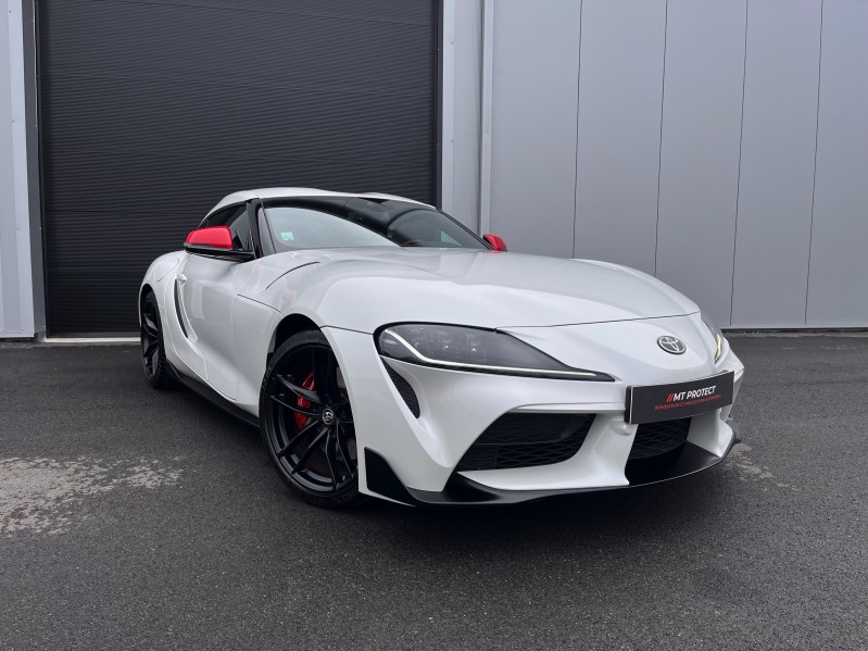 PROTÉGEZ VOTRE TOYOTA GRSUPRA AVEC NOTRE PPF XPEL DANS NOTRE CENTRE ESTHÉTIQUE À PAU