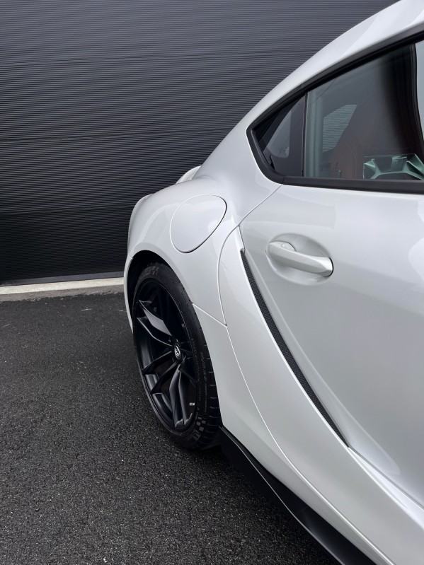 PROTÉGEZ VOTRE TOYOTA GRSUPRA AVEC NOTRE PPF XPEL DANS NOTRE CENTRE ESTHÉTIQUE À PAU