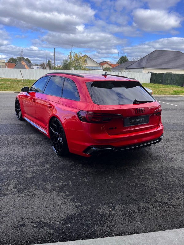 PROTÉGER VOTRE AUDI RS4 AVEC NOTRE PROTECTION CÉRAMIQUE GTECHNIQ A PROXIMITÉ DE PAU