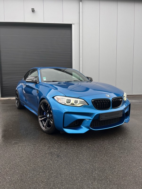 PROTECTION DE LA CARROSSERIE SUR CETTE BMW M2 DANS NOTRE CENTRE ESTHÉTIQUE À PAU PROCHE DE TARBES , DAX, BIARRITZ