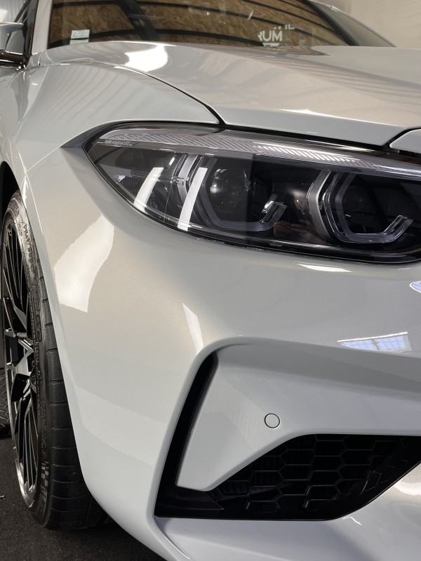 PROTÉGER VOTRE BMW M2 AVEC UN FILM DE PROTECTION XPEL SUR PAU